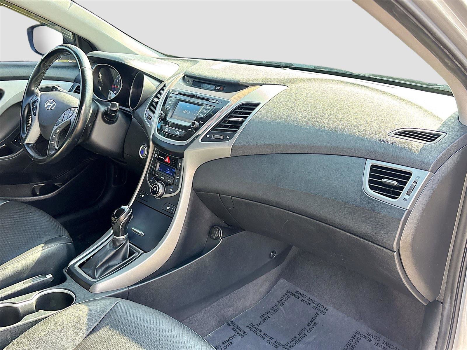 Used 2016 Hyundai Elantra Limited FWD image 27