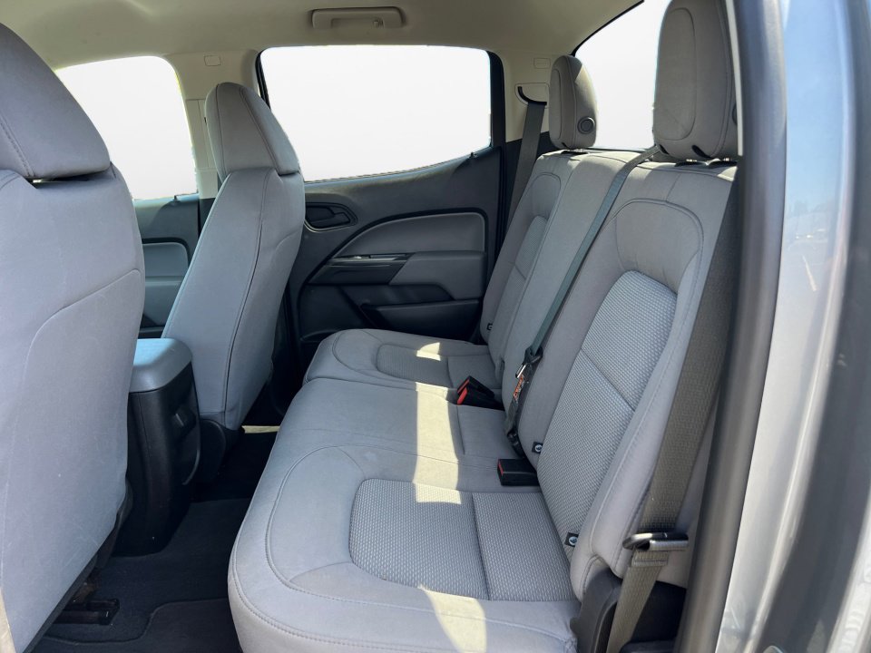 Used 2020 Chevrolet Colorado W/T w/ WT Convenience Package image 15