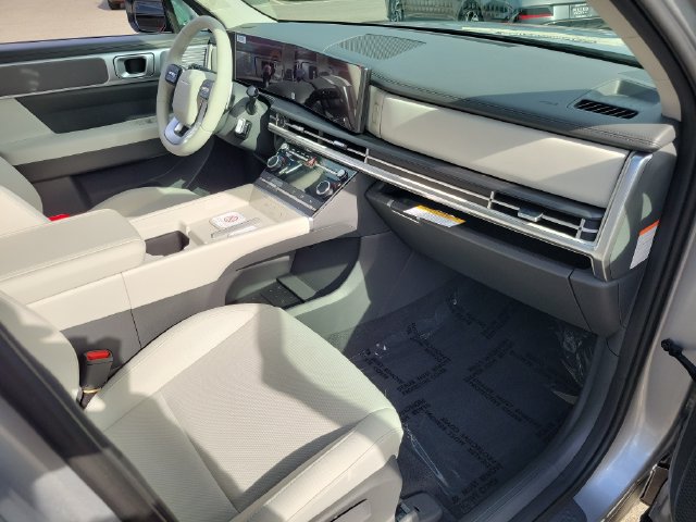 New 2026 Hyundai Santa Fe SE FWD image 17