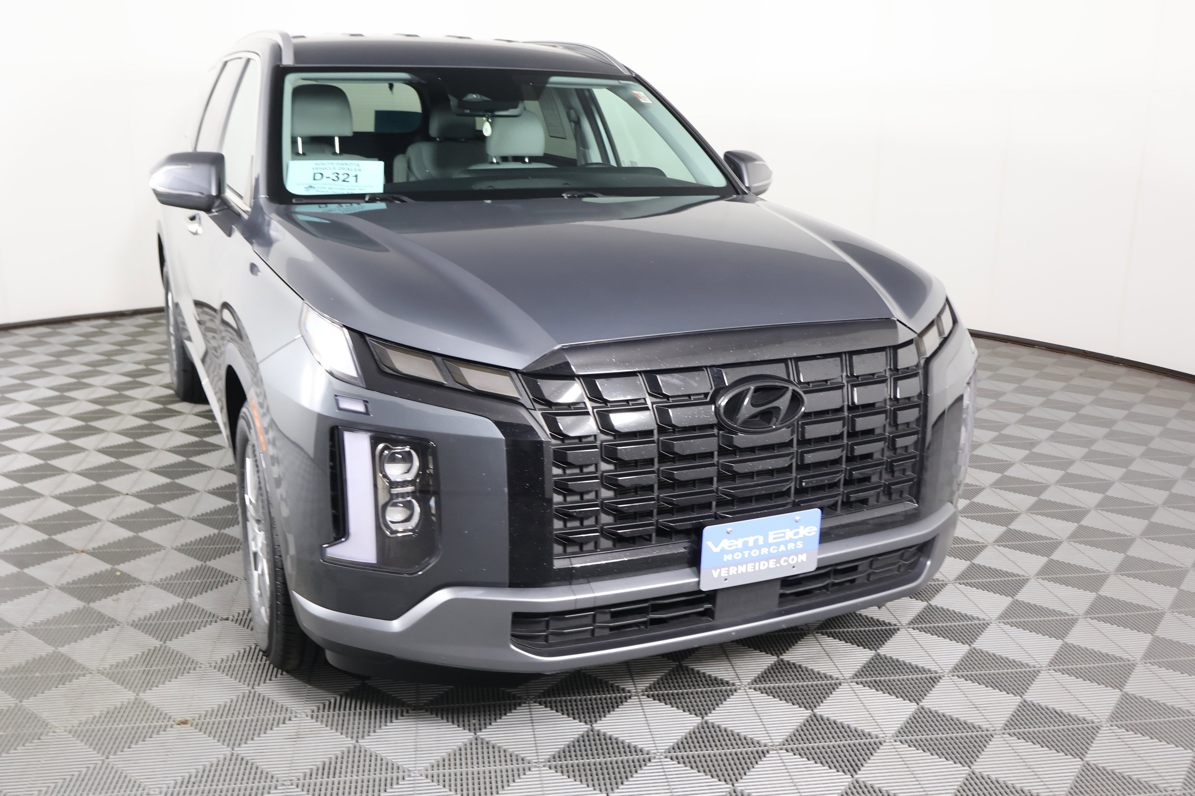 Used 2025 Hyundai Palisade SEL image 3