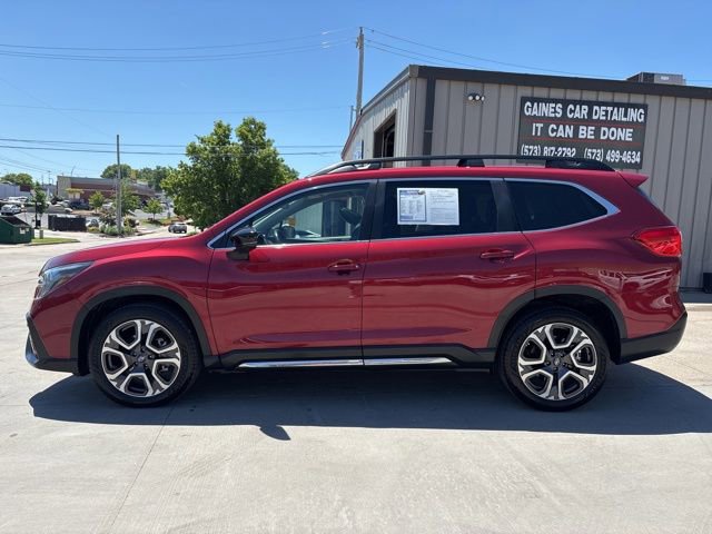 Used 2024 Subaru Ascent Limited w/ Technology Package AWD/4WD image 4