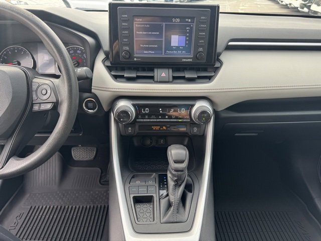 Used 2021 Toyota RAV4 XLE image 22