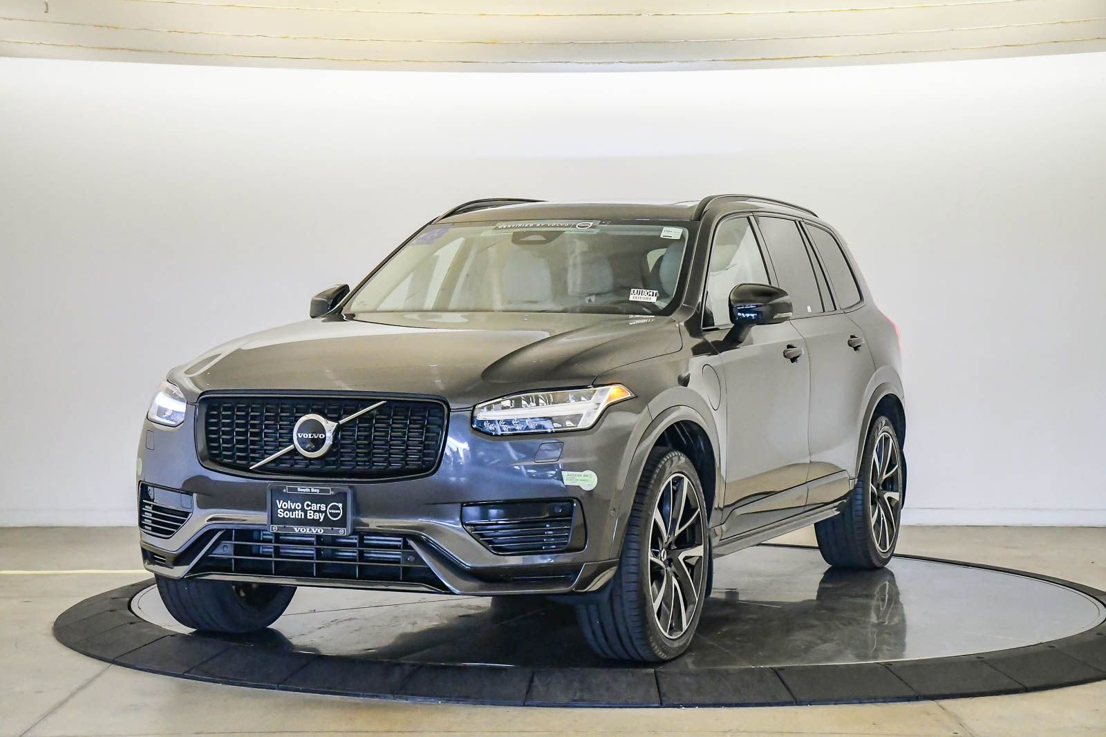 Certified 2023 Volvo XC90 T8 Ultimate w/ Protection Package Premier