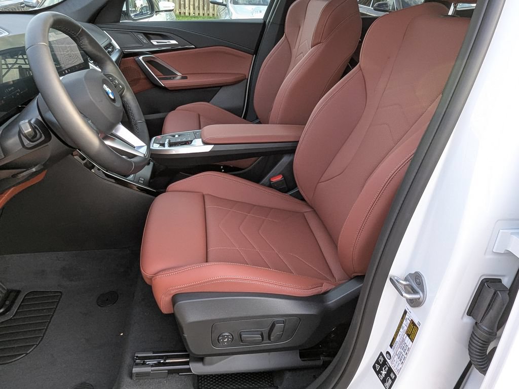 New 2026 BMW X1 xDrive28i AWD/4WD image 13