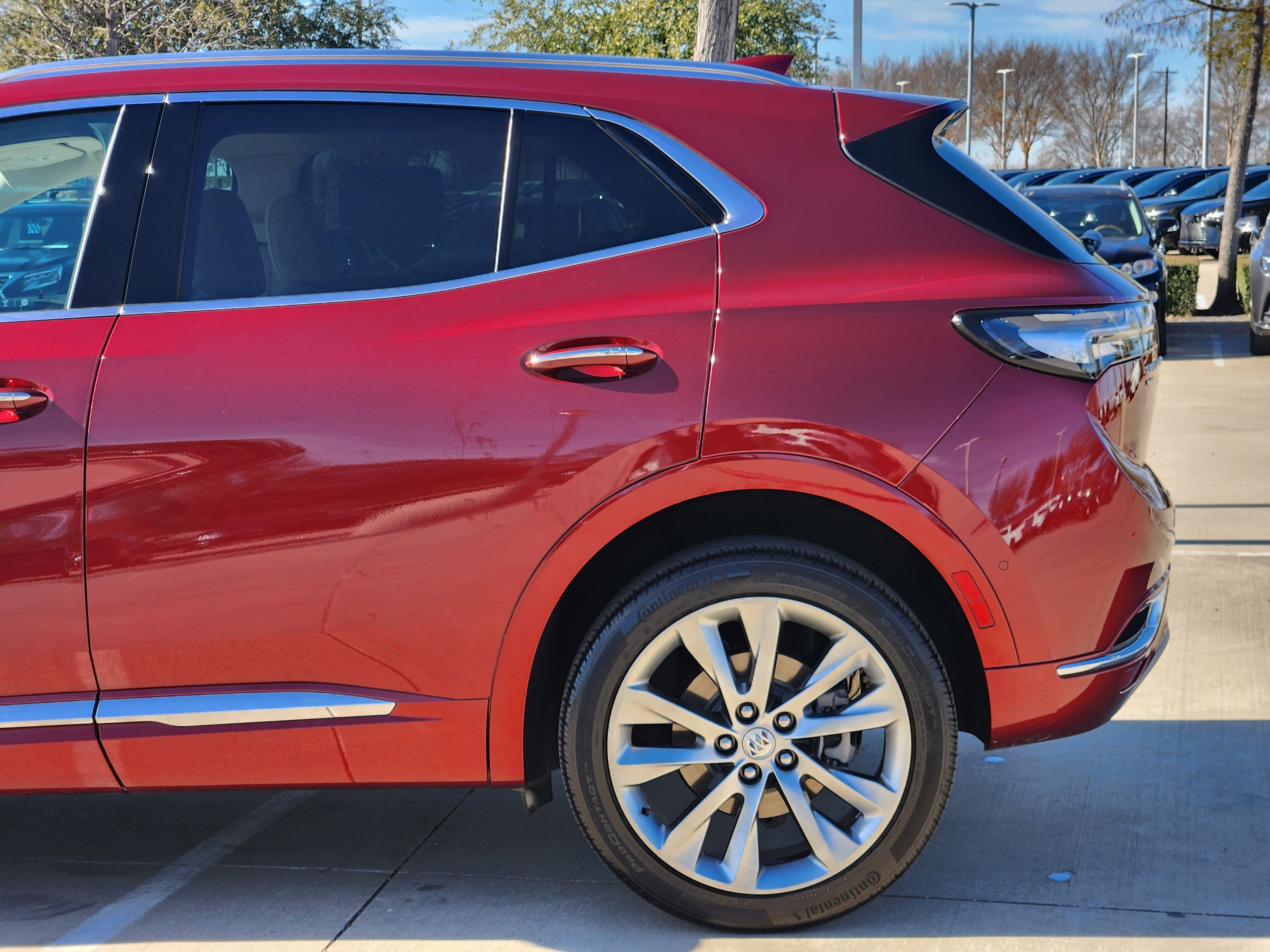 Used 2023 Buick Envision Avenir image 10