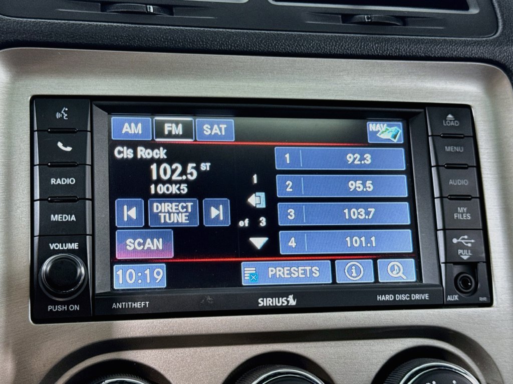 Used 2014 Dodge Challenger SRT8 w/ Harman/Kardon Audio Group RWD image 28