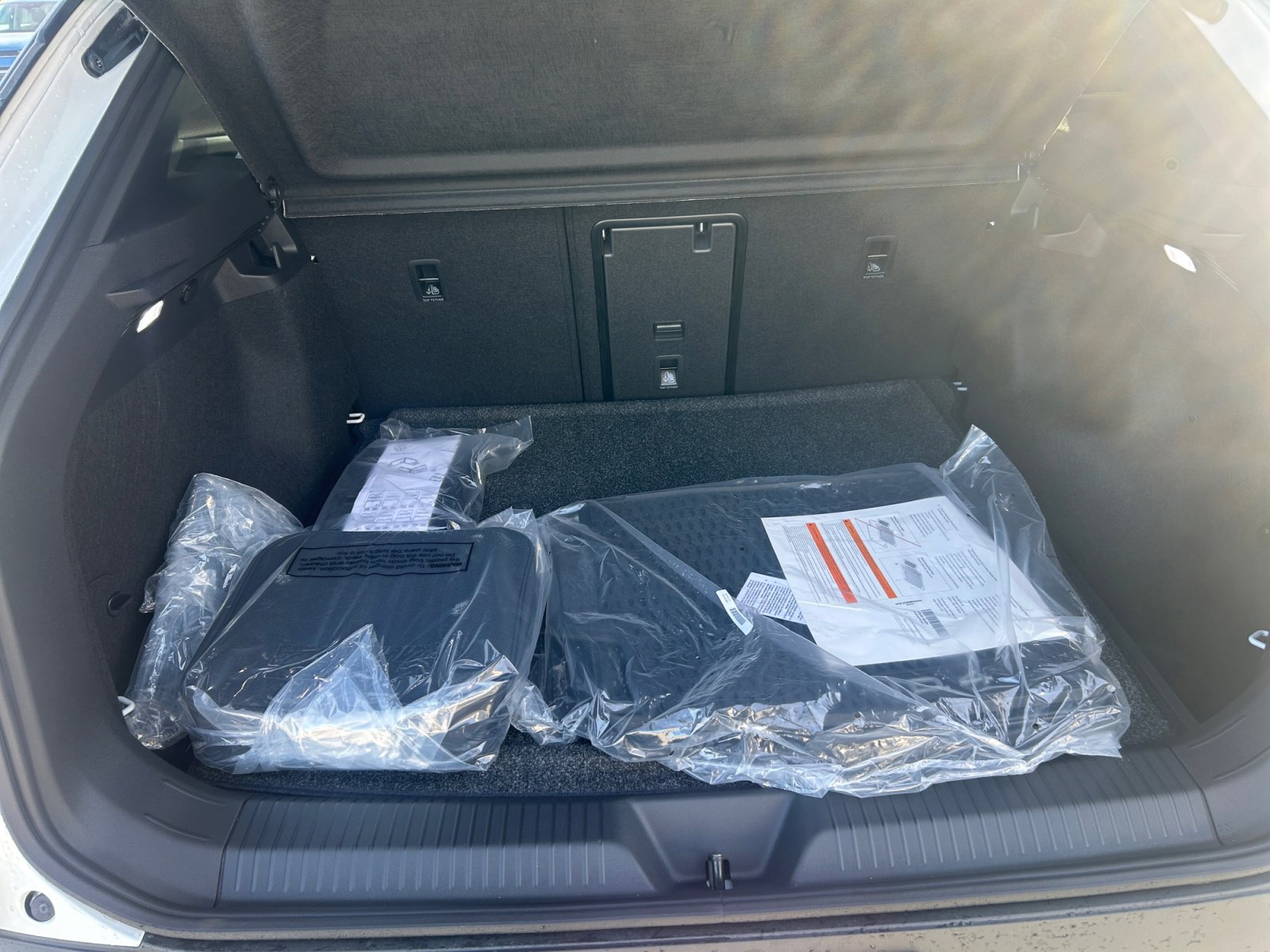 New 2025 Volkswagen ID.4 Pro S Plus image 7