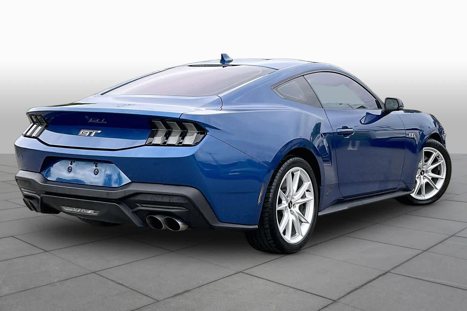 Used 2024 Ford Mustang GT Premium RWD image 11