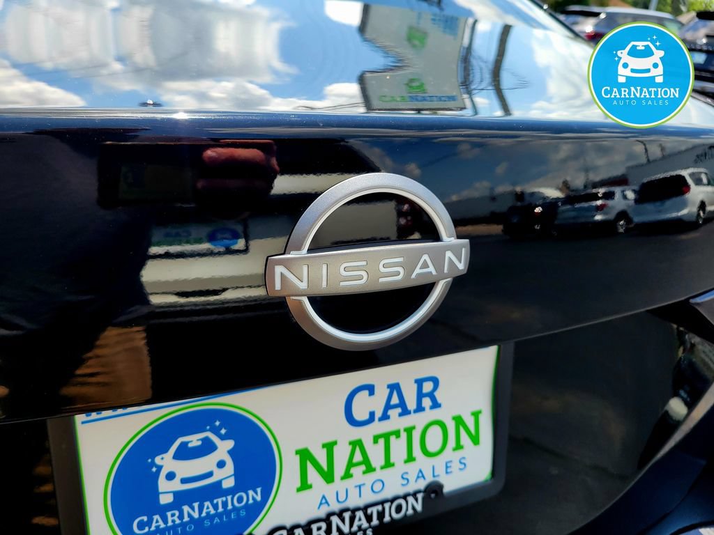 Used 2024 Nissan Sentra SV FWD image 25