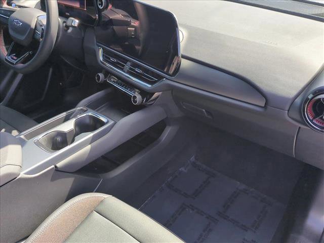 Used 2025 Chevrolet Equinox EV RS image 22