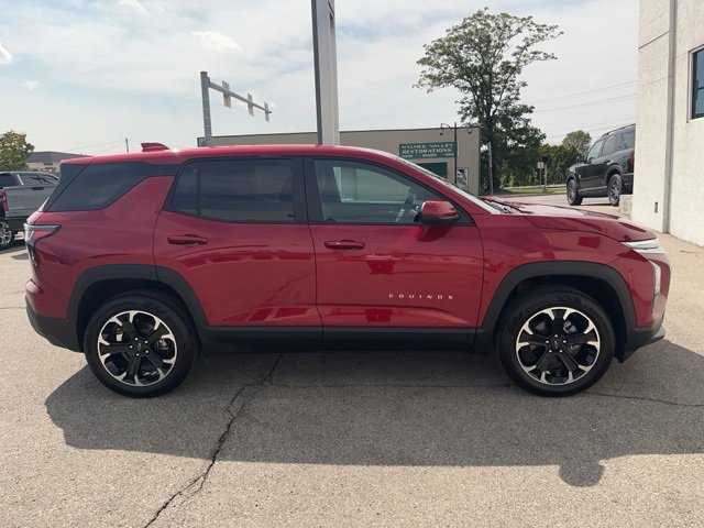 New 2026 Chevrolet Equinox LT w/ Convenience Package II image 6