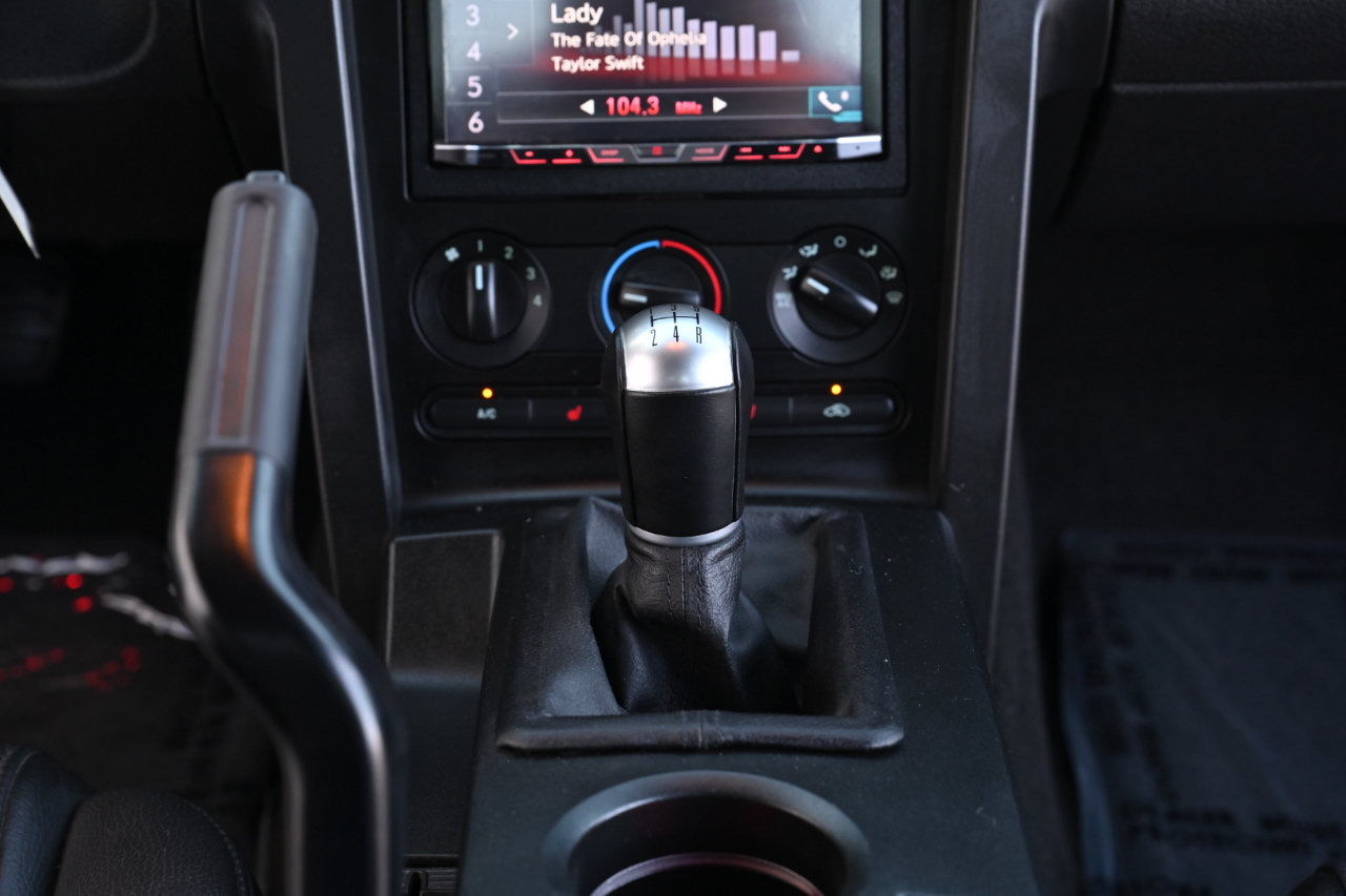 Used 2008 Ford Mustang GT Premium RWD image 18