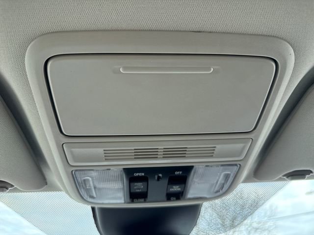 Used 2025 Honda Odyssey Elite image 43