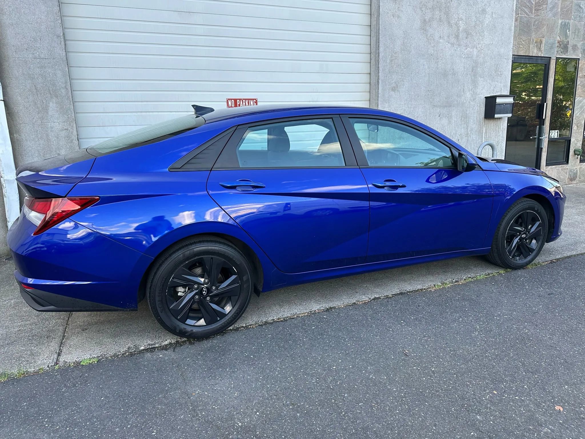 Used 2021 Hyundai Elantra SEL image 5