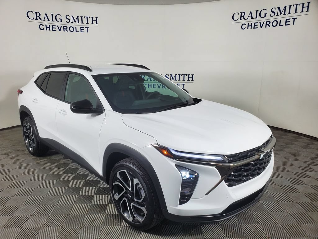 New 2026 Chevrolet Trax RS w/ Driver Confidence Package FWD image 7