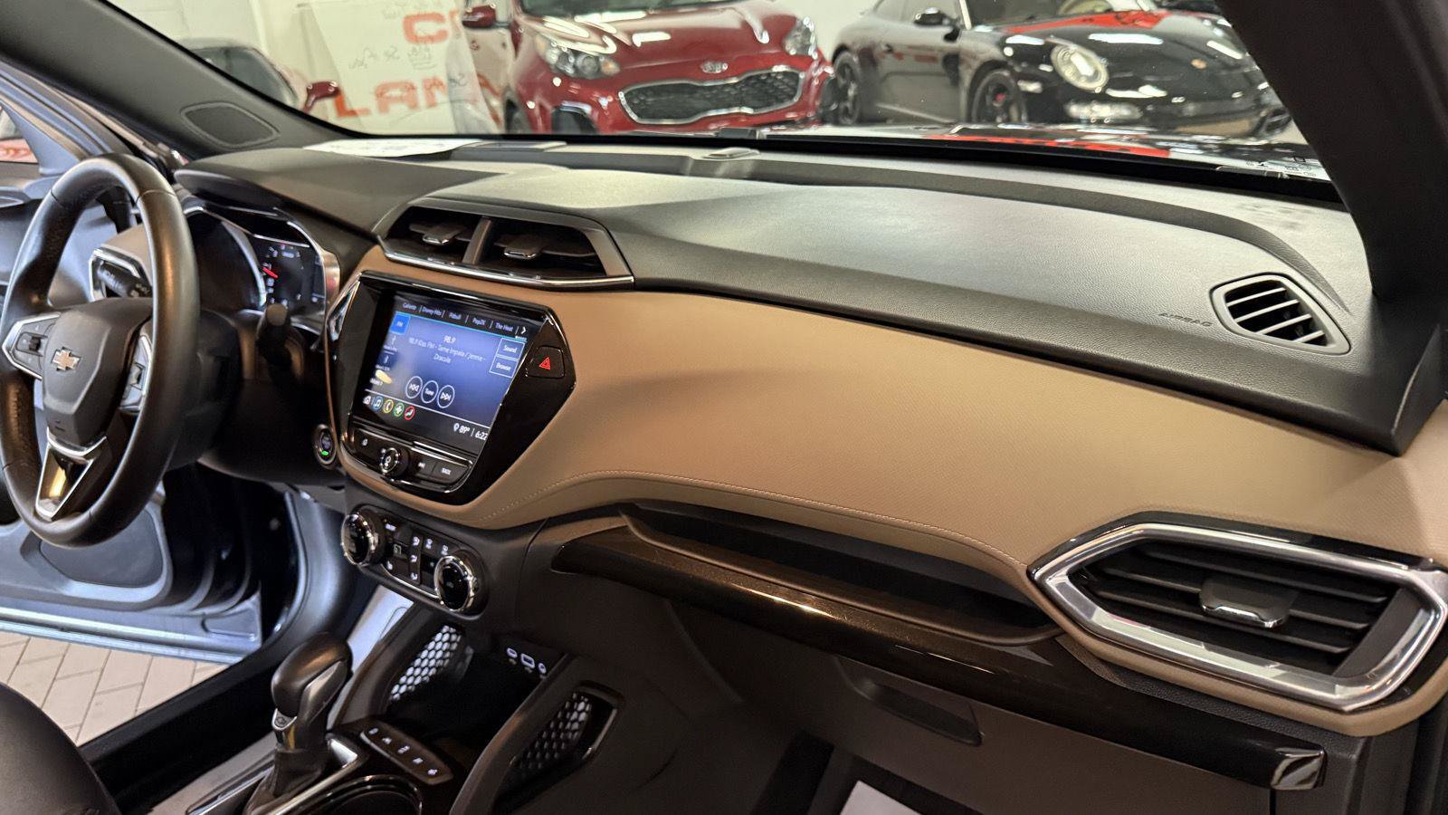 Used 2021 Chevrolet TrailBlazer ACTIV w/ Convenience Package FWD image 35