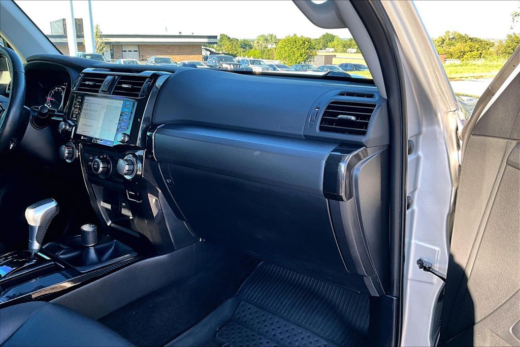Used 2023 Toyota 4Runner TRD Off-Road Premium w/ Off Road Premium Plus Package AWD/4WD image 19
