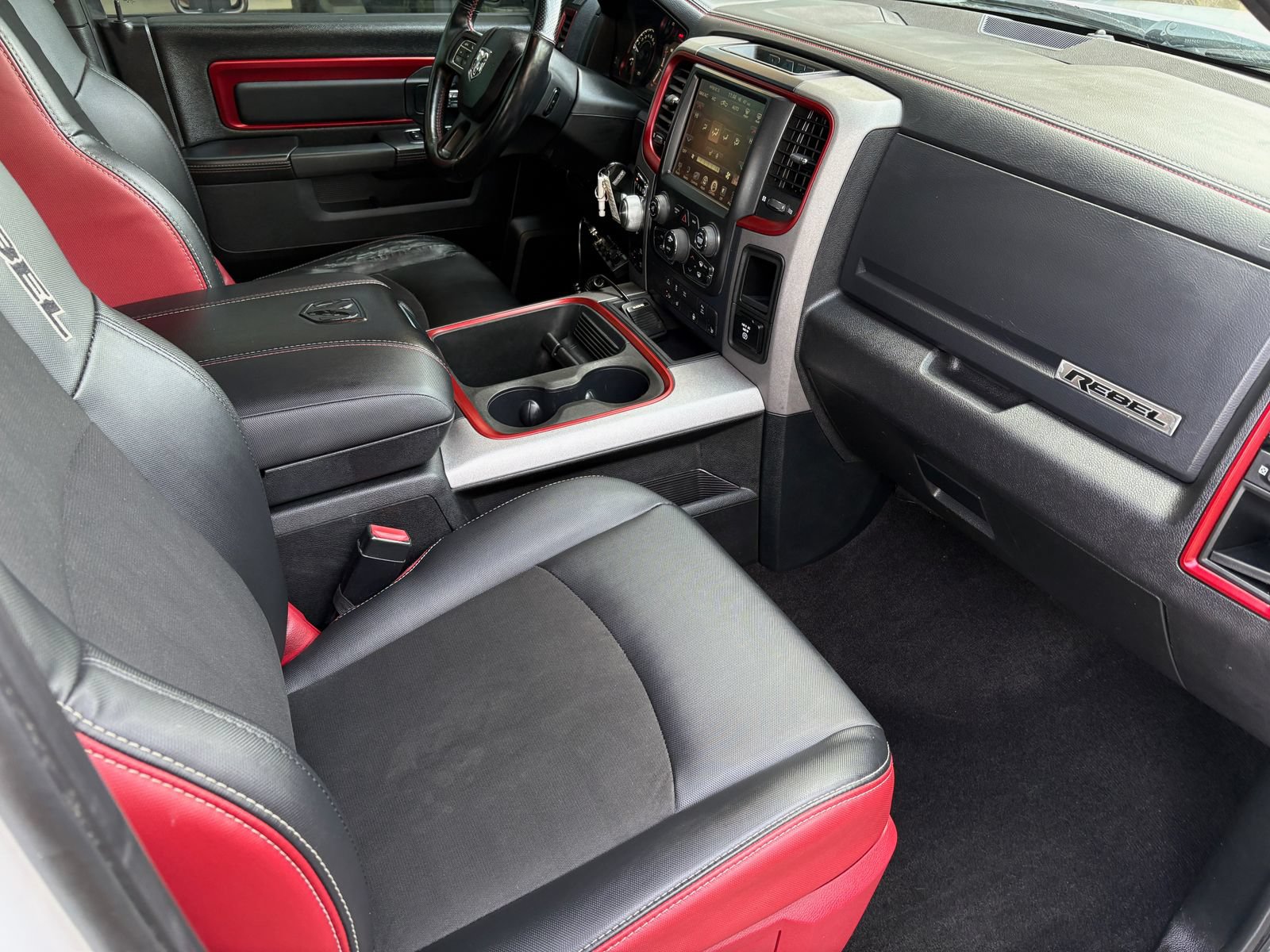 Used 2017 RAM 1500 Rebel AWD/4WD image 29