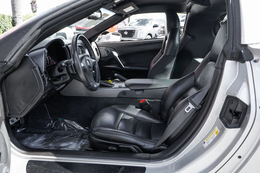 Used 2006 Chevrolet Corvette Coupe w/ Preferred Equipment Group image 21