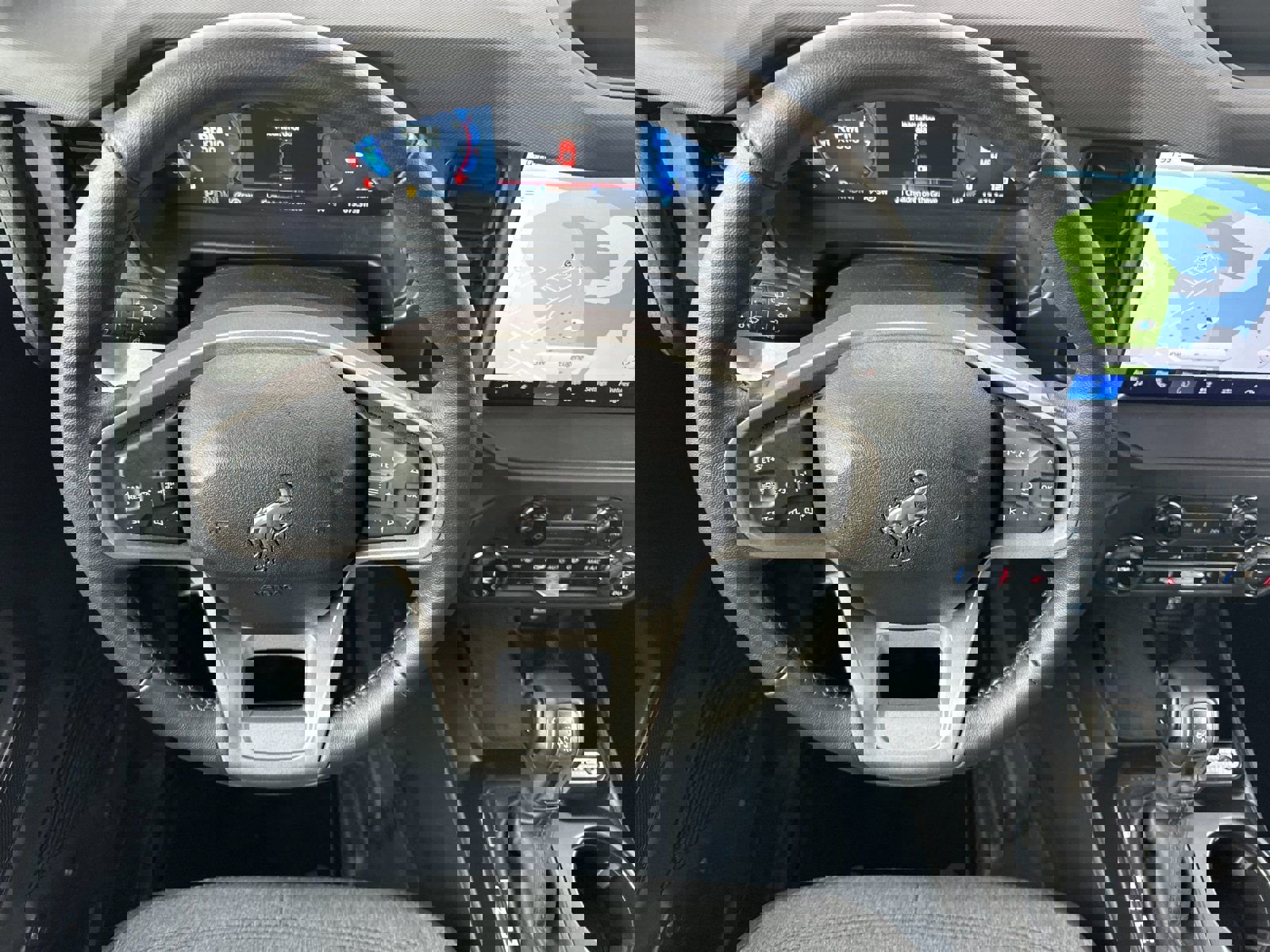 Used 2025 Ford Bronco Big Bend image 14