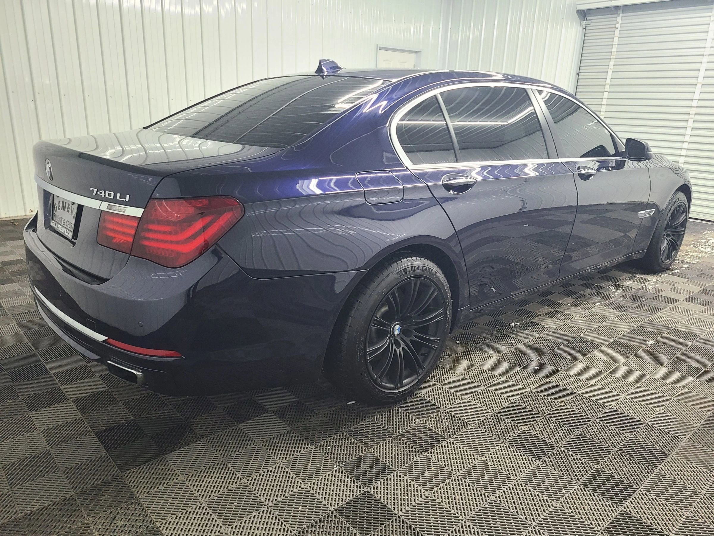 Used 2014 BMW 740Li image 10