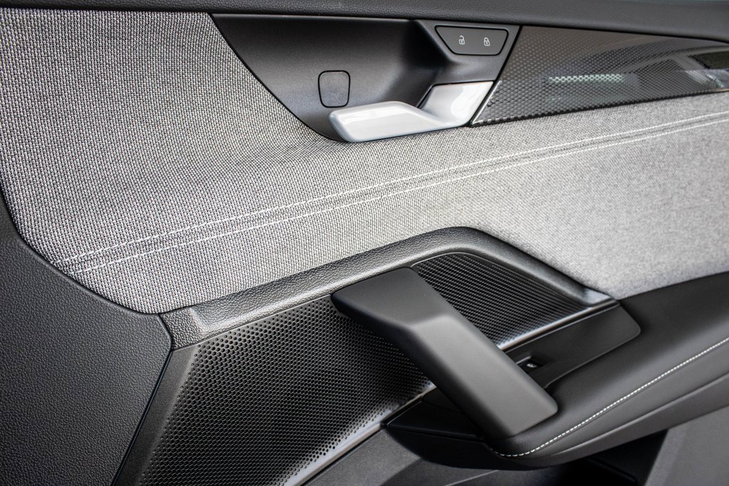 New 2025 Volkswagen Tiguan S image 41