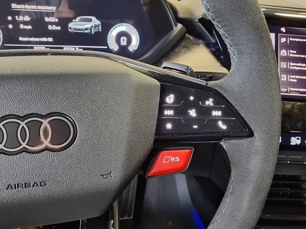 Used 2026 Audi RS e-tron GT performance AWD/4WD image 26