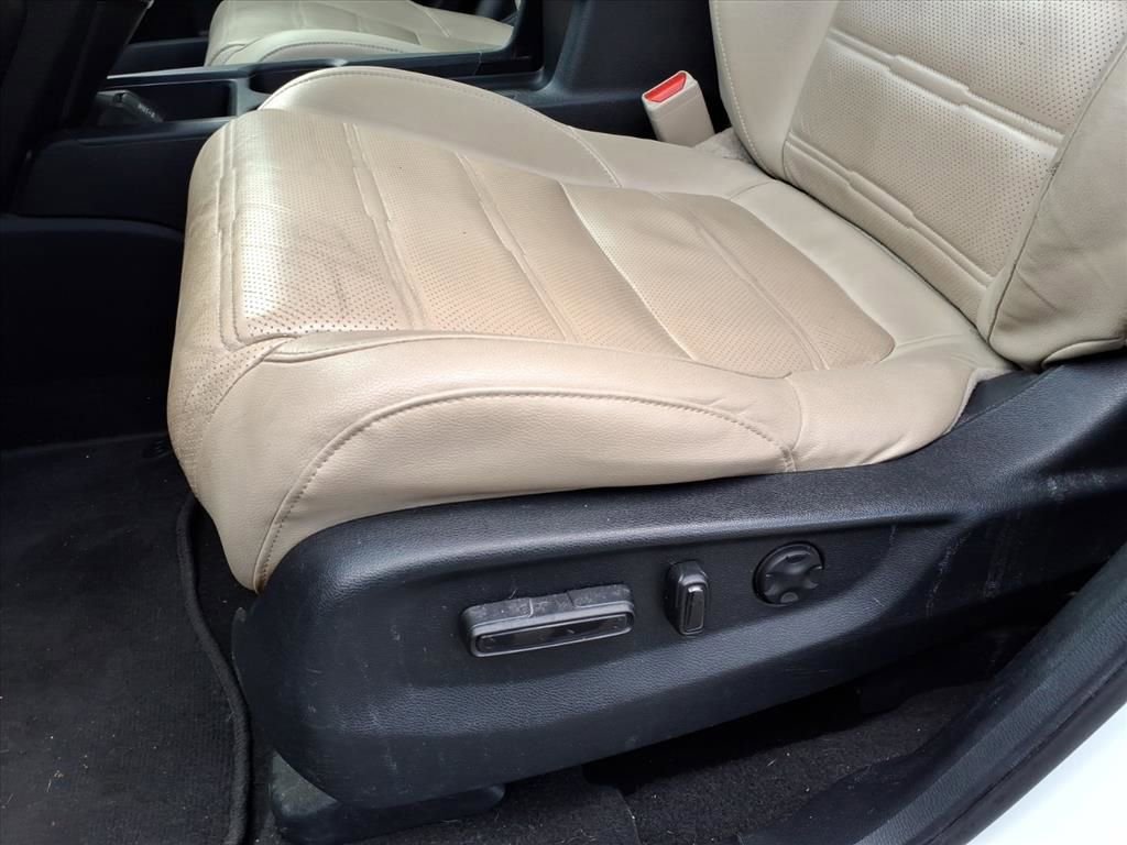 Used 2017 Honda CR-V EX-L image 20