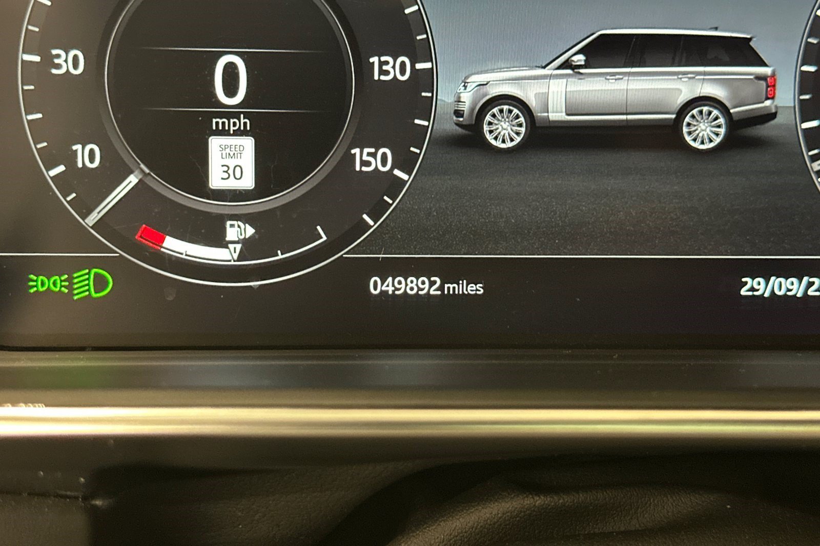 Used 2020 Land Rover Range Rover HSE AWD/4WD image 24