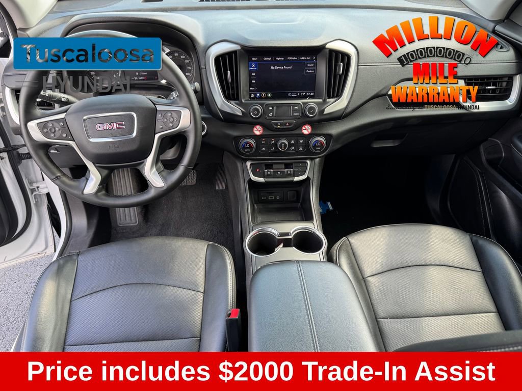 Used 2024 GMC Terrain SLT image 12