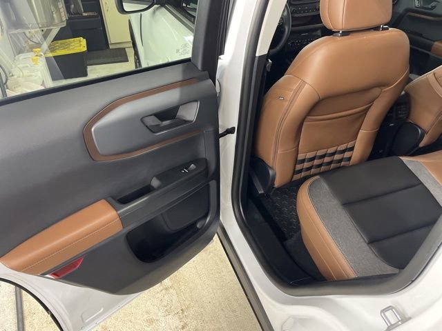 Certified 2024 Ford Bronco Sport Outer Banks AWD/4WD image 36