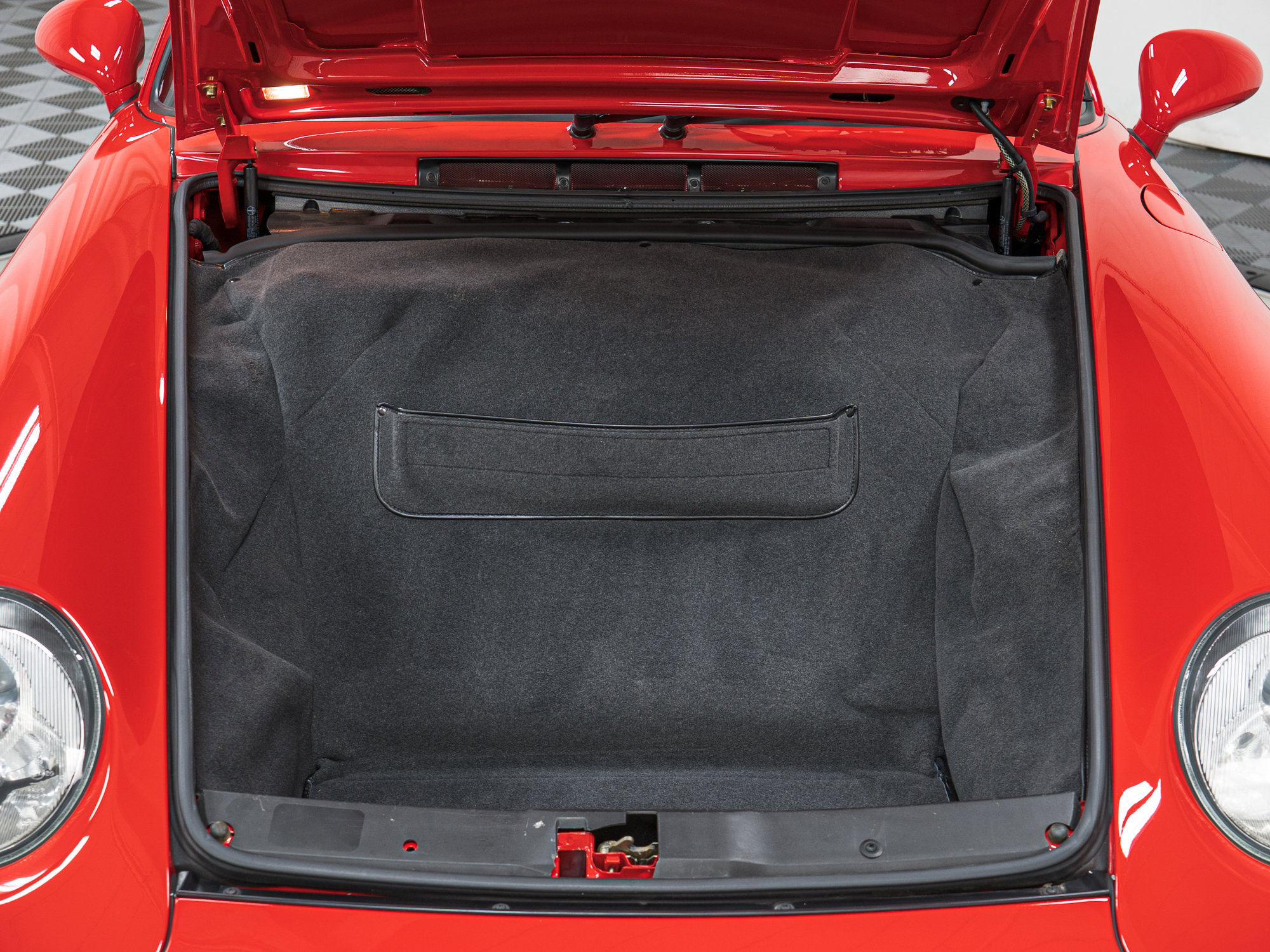 Used 1996 Porsche 911 GT3 RS image 12