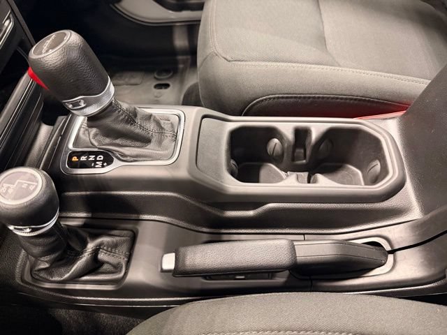 Used 2023 Jeep Gladiator Sport AWD/4WD image 42