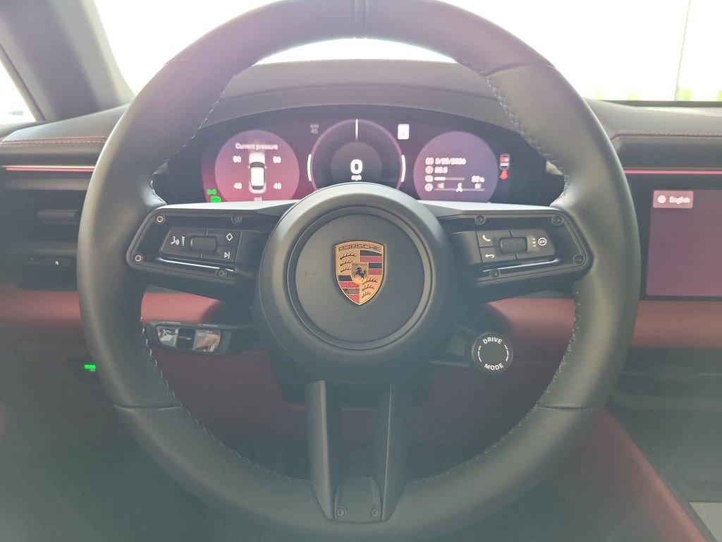 New 2026 Porsche Macan 4 Electric AWD/4WD image 19