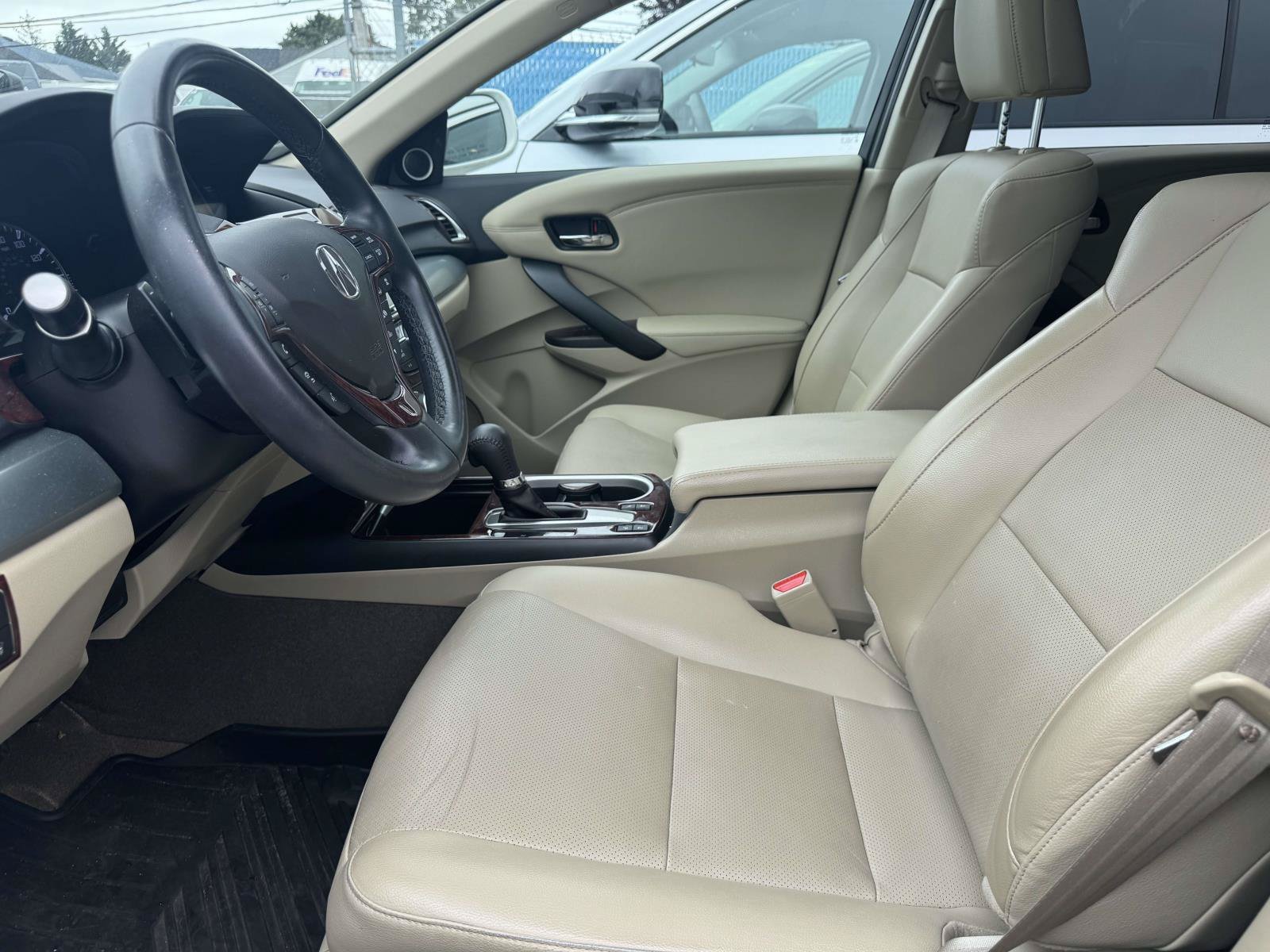 Used 2017 Acura RDX w/ Advance Package AWD/4WD image 13
