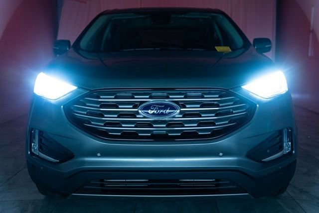 Used 2024 Ford Edge Titanium image 37