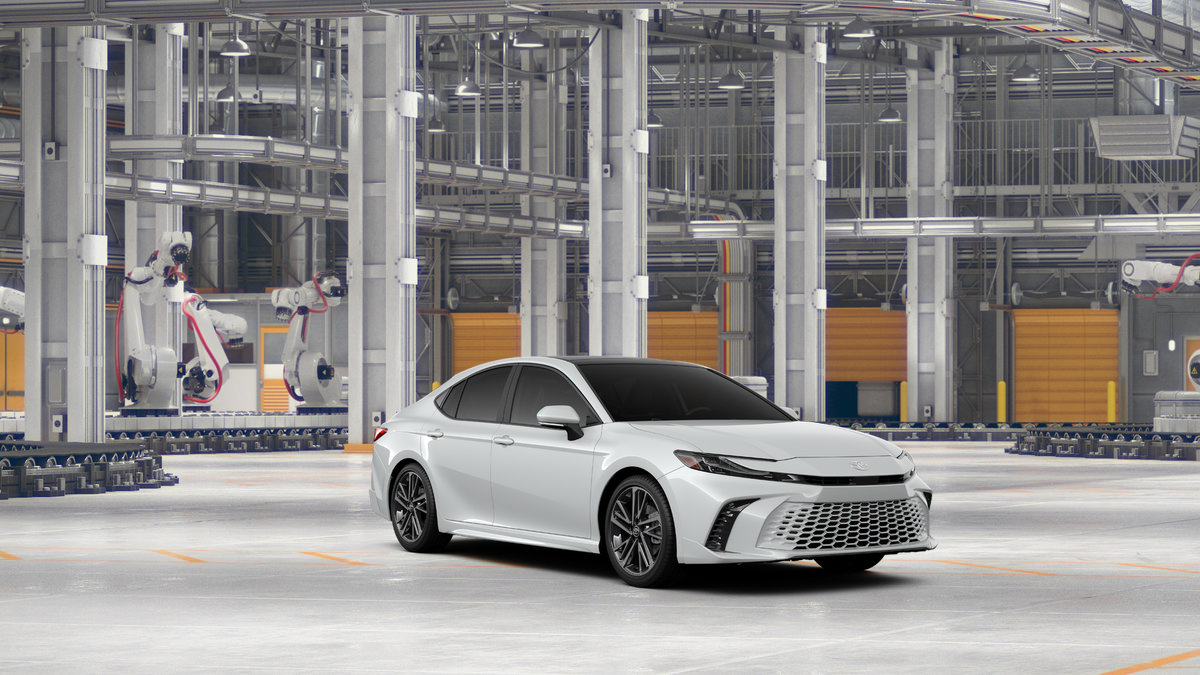 New 2027 Toyota Camry XSE FWD image 17