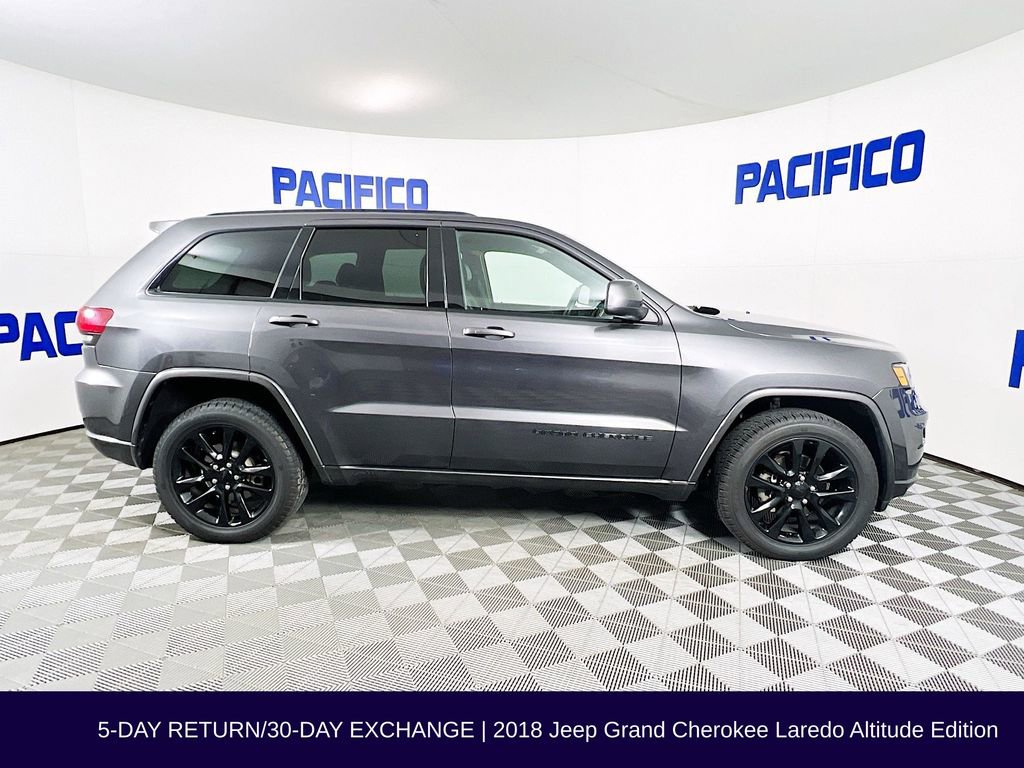Used 2018 Jeep Grand Cherokee Altitude image 9