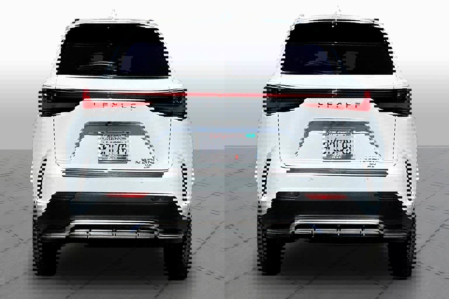 Certified 2026 Lexus NX 450h+ F Sport image 4