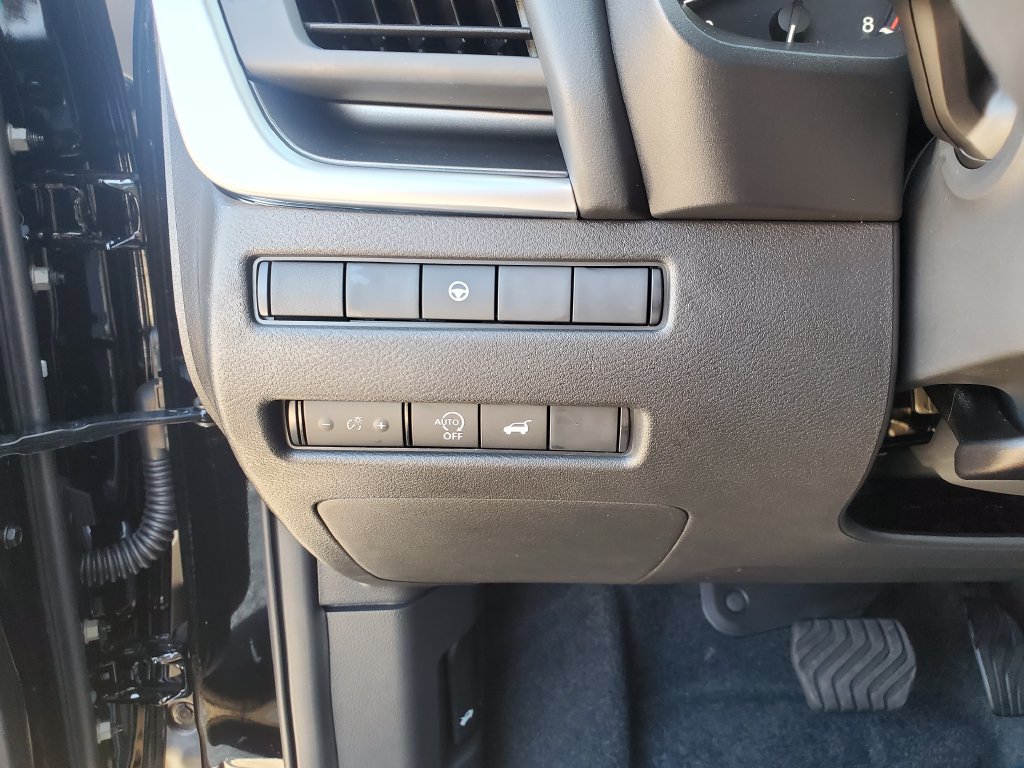 New 2026 Nissan Rogue Dark Armor FWD image 23