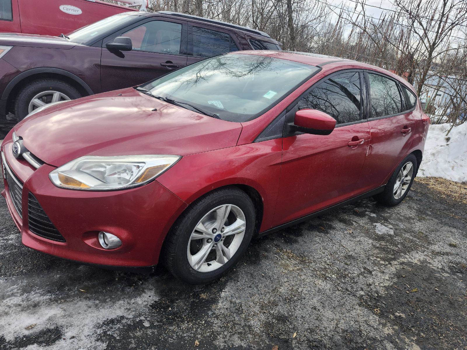 Used 2012 Ford Focus SE image 2