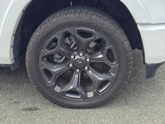 Used 2021 RAM 1500 Limited w/ Night Edition image 9