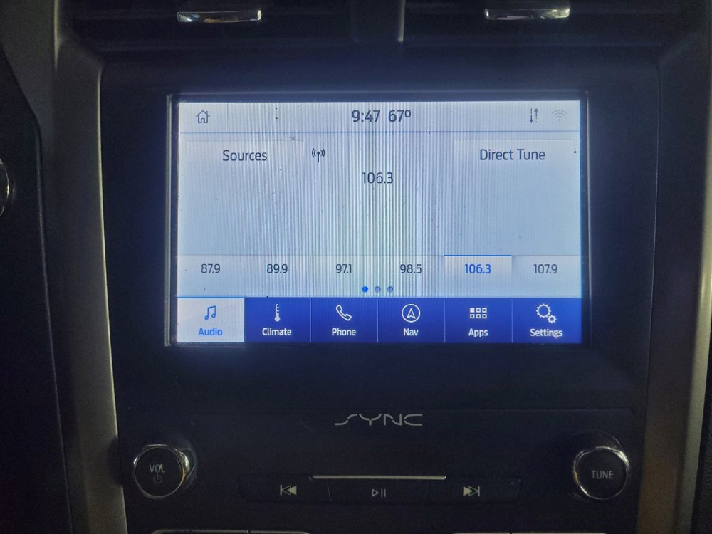 Used 2020 Ford Fusion SE image 25