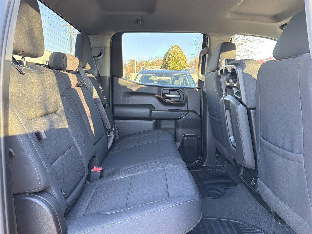 Used 2023 Chevrolet Silverado 1500 Custom image 15