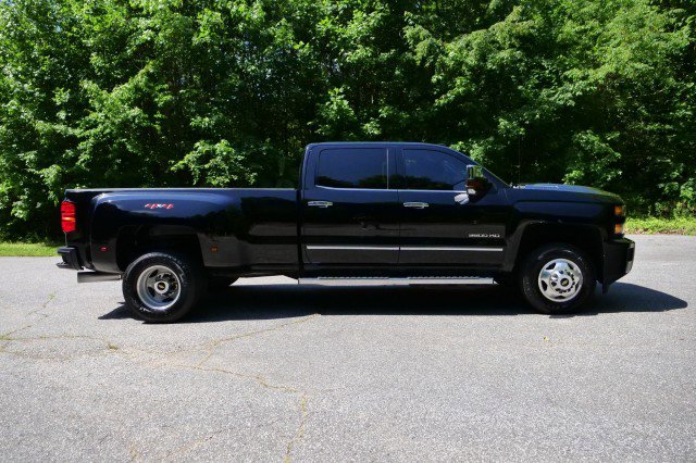 Used 2019 Chevrolet Silverado 3500 LTZ w/ Duramax Plus Package AWD/4WD image 30