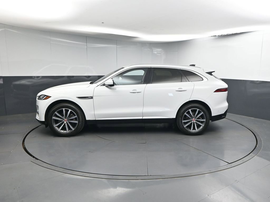 Used 2021 Jaguar F-PACE S image 2