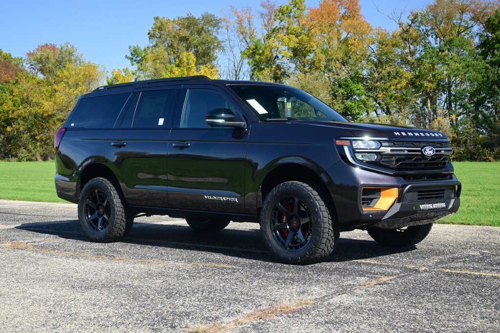 New 2027 Ford Expedition Tremor w/ Driver's Package AWD/4WD image 6
