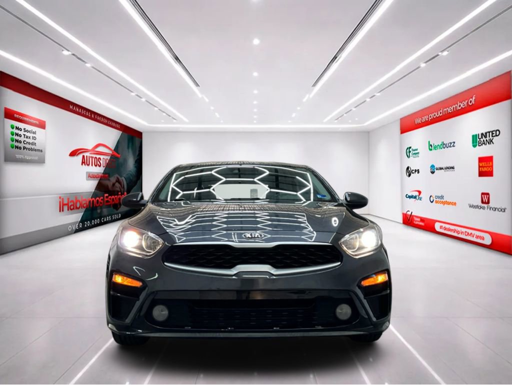 Used 2020 Kia Forte LXS image 2