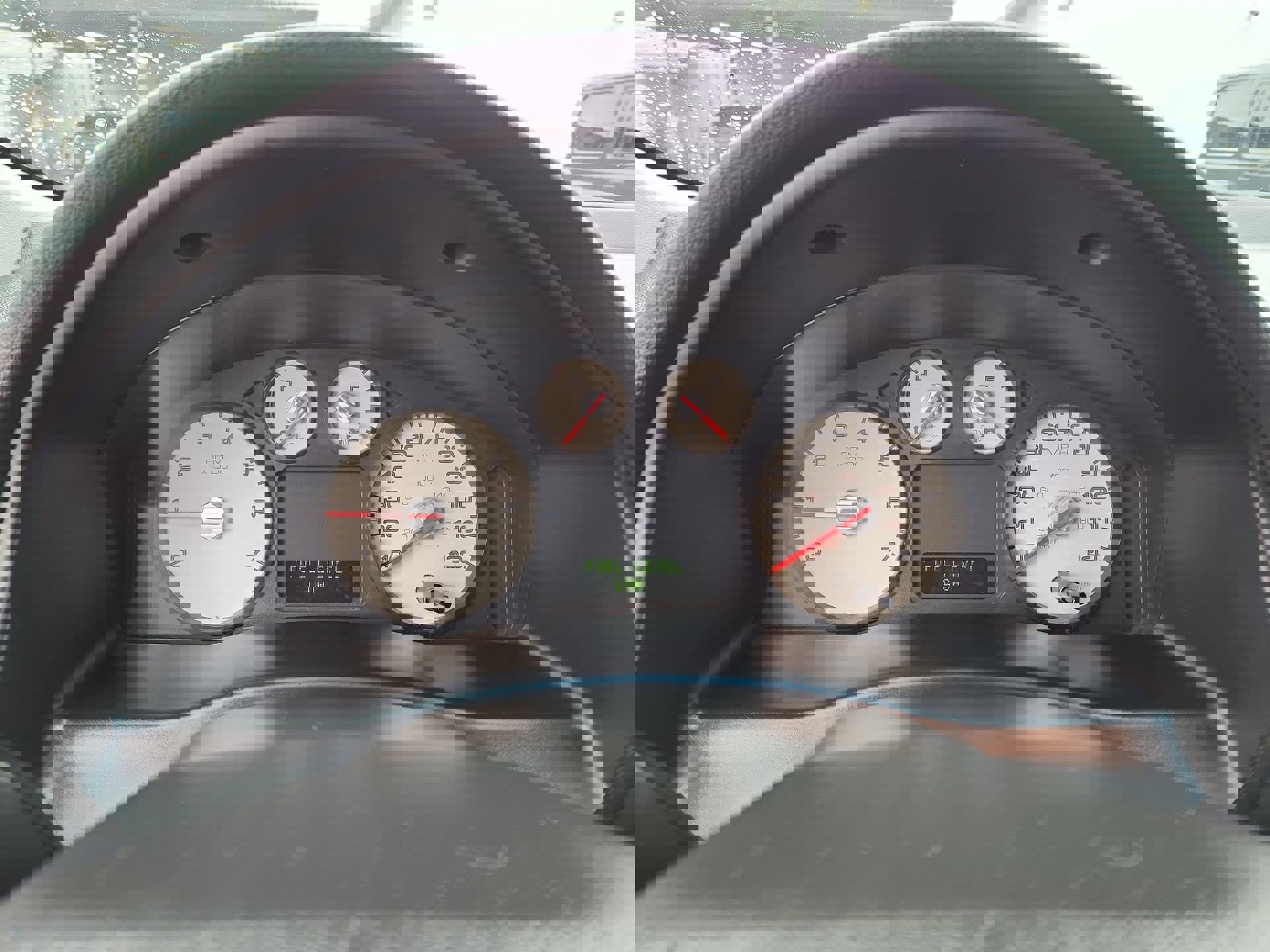 Used 2005 Ford Freestyle Limited image 10