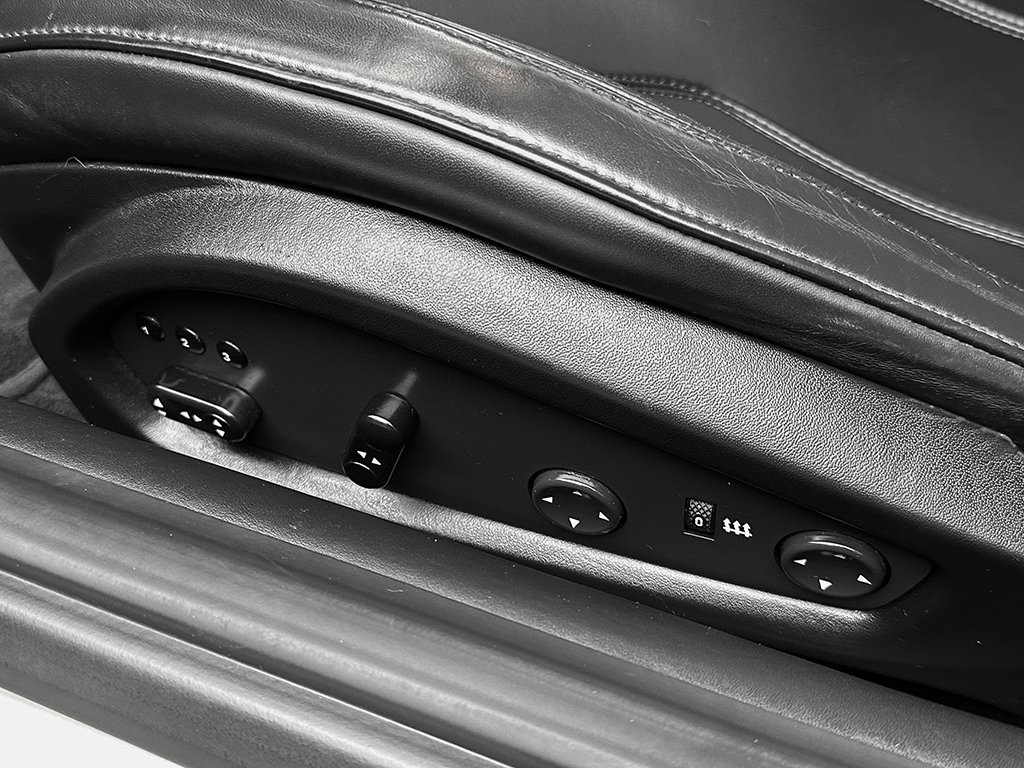 Certified 2014 Ferrari F12 Berlinetta image 16